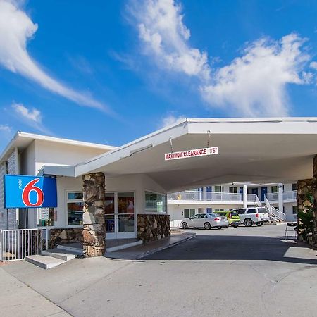 Motel 6-San Bernardino, Ca - Downtown מראה חיצוני תמונה