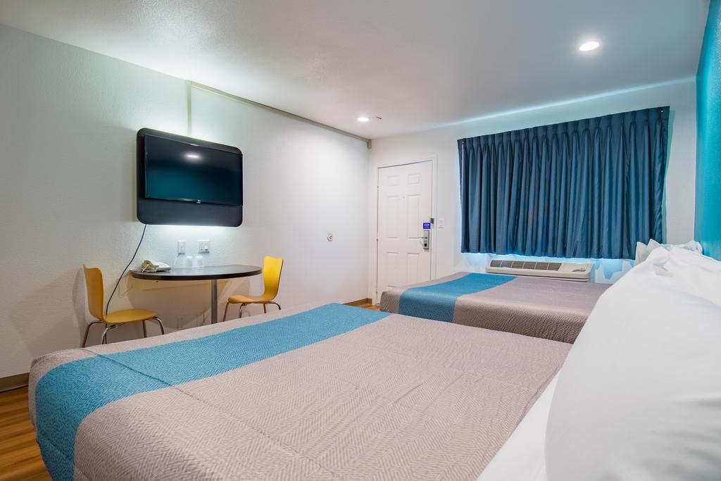 Motel 6-San Bernardino, Ca - Downtown חדר תמונה