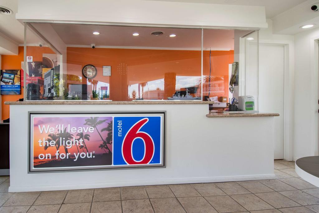 Motel 6-San Bernardino, Ca - Downtown מראה חיצוני תמונה