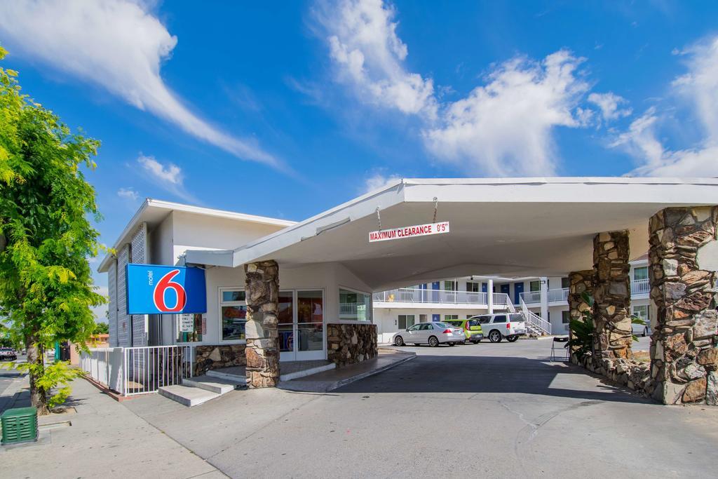 Motel 6-San Bernardino, Ca - Downtown מראה חיצוני תמונה