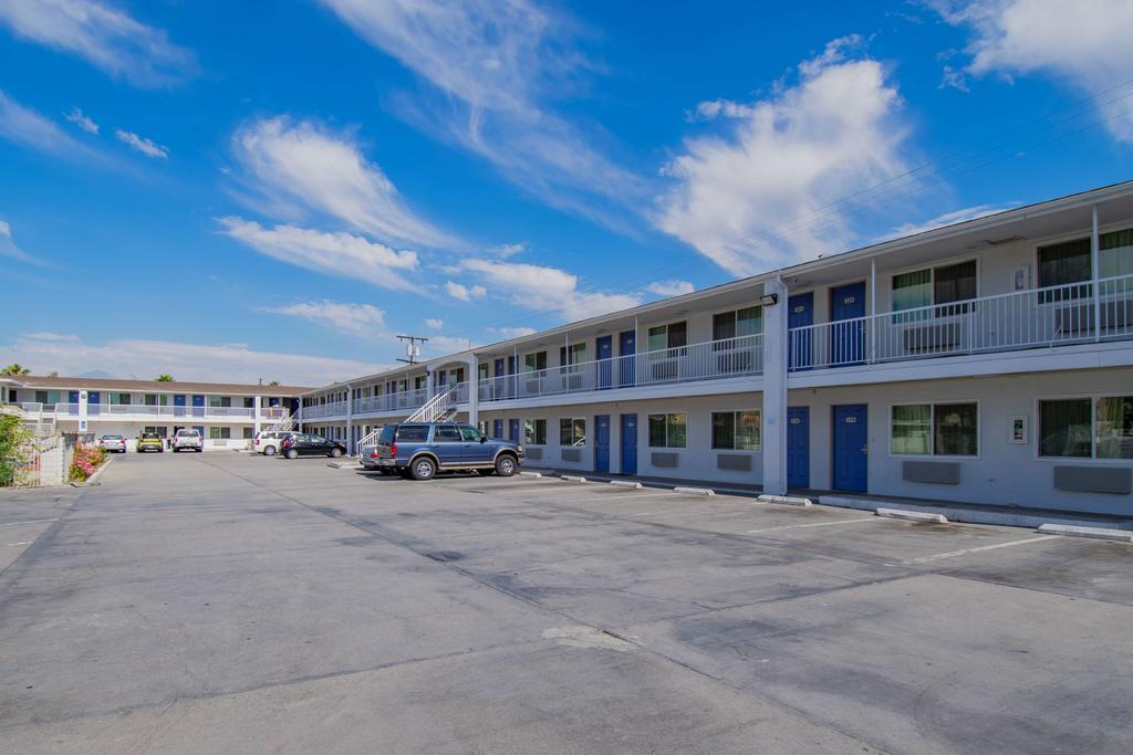 Motel 6-San Bernardino, Ca - Downtown מראה חיצוני תמונה