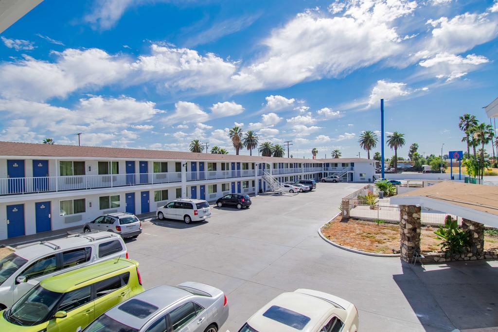 Motel 6-San Bernardino, Ca - Downtown מראה חיצוני תמונה