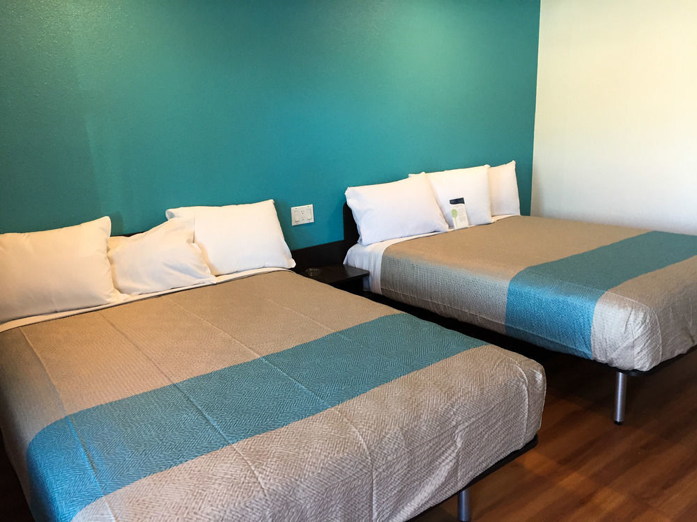 Motel 6-San Bernardino, Ca - Downtown מראה חיצוני תמונה